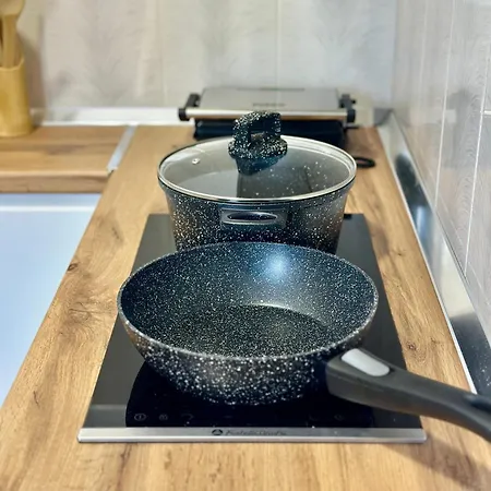 Soraya - New Bazaar Tirana