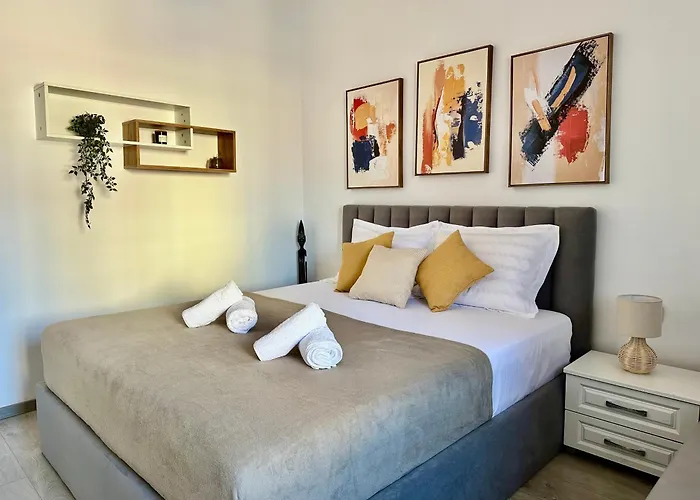 Soraya - New Bazaar Apartment Tirana