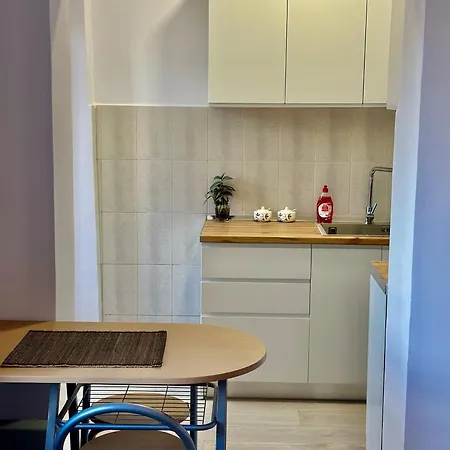 Soraya - New Bazaar * Tirana